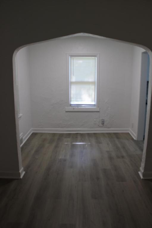 Foto del edificio - 4443 Indiana Ave
