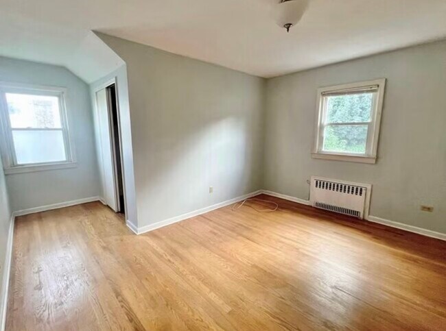 Foto del edificio - 292 Morsemere Ave