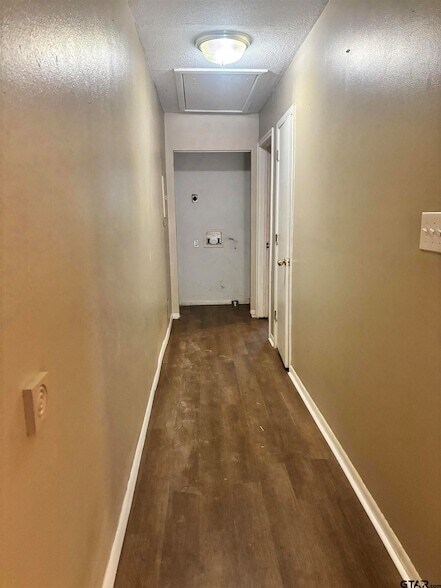 Foto del edificio - 15106 County Rd 431