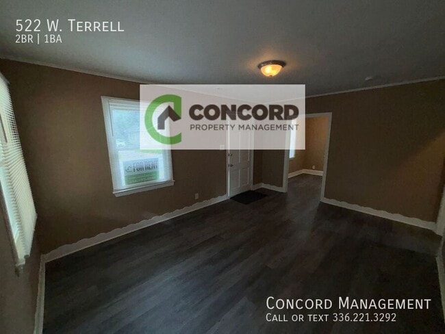 Building Photo - 522 W. Terrell-