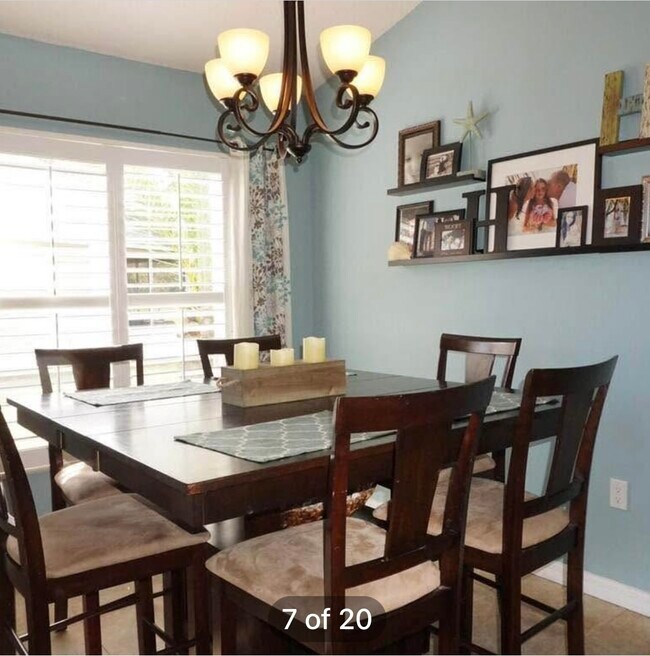 Foto del edificio - 4892 Erin Ln
