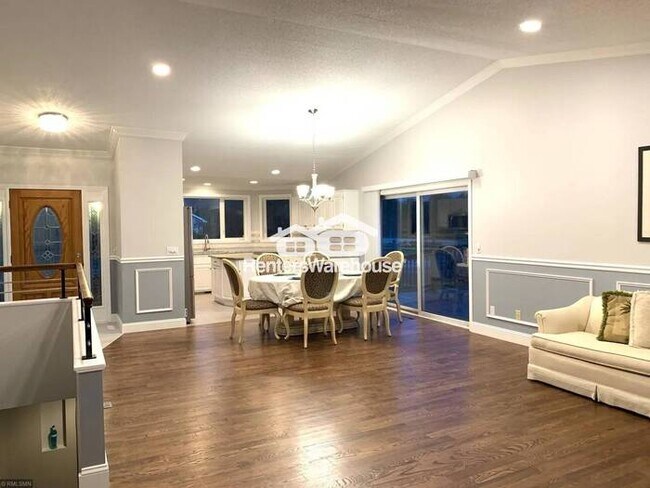 Building Photo - Elegant Rambler Retreat: Renovated 4 Bed • 3 Bath • 3,619 Sq Ft with 3-Car Garage & Entertainment...