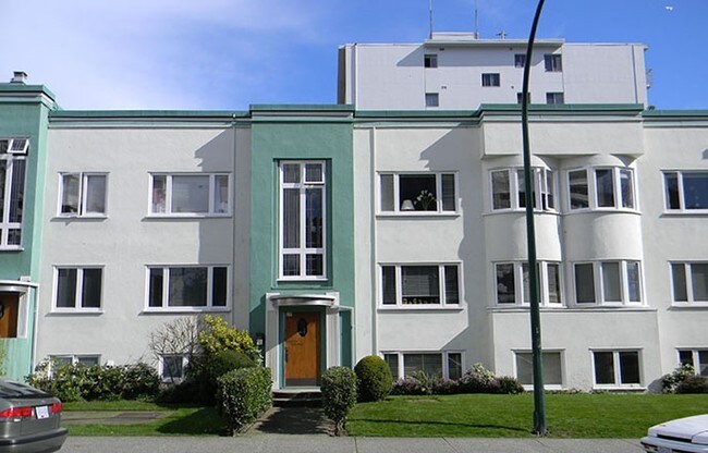 Building Photo - Esher Court