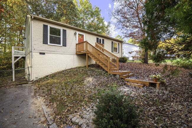 Building Photo - 10919 Speeks Ct