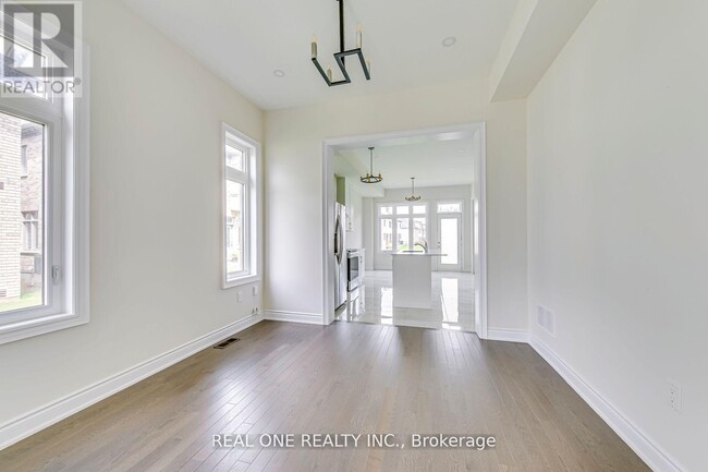 Building Photo - 1191 Stag Holw