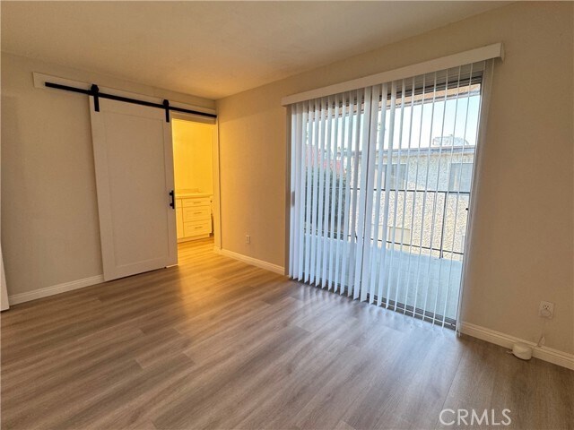 Foto del edificio - 503 S Sefton Ave
