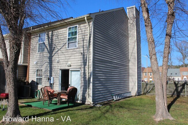Building Photo - 3 br, 1.5 bath House - 820 Huntly Court