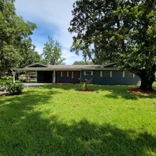 Building Photo - 608 Gibson St