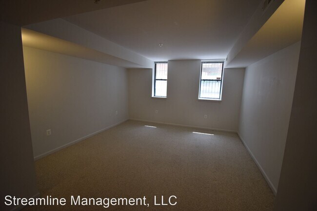 Building Photo - 1 br, 1 bath House - 2627 Adams Mill Rd NW...