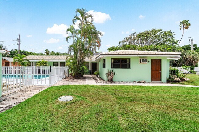 Foto del edificio - 5615 N Ocean Blvd