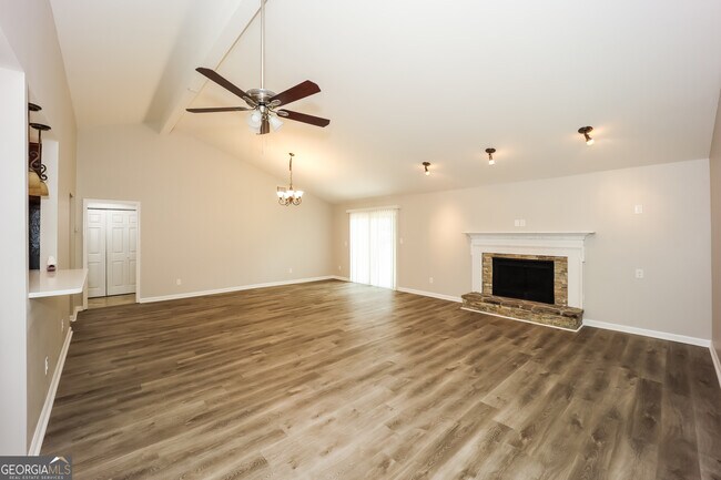 Foto del edificio - 1815 Quailwood Dr