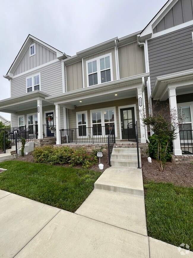 Building Photo - 1662 Carson Meadows Ln