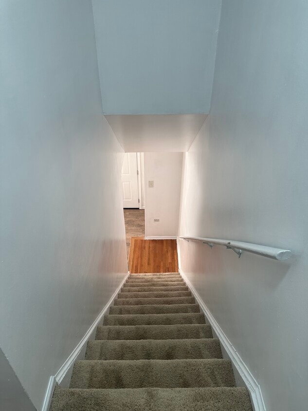 Photo - 6913 Woodstream Ln (Lanham, MD)