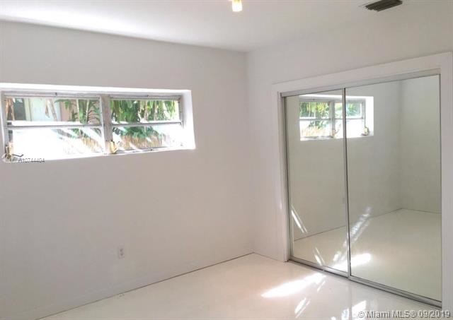 Foto del edificio - 8241 NE 9th Ave