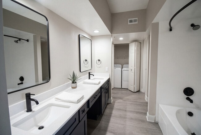 Foto del edificio - Aura at Westchase