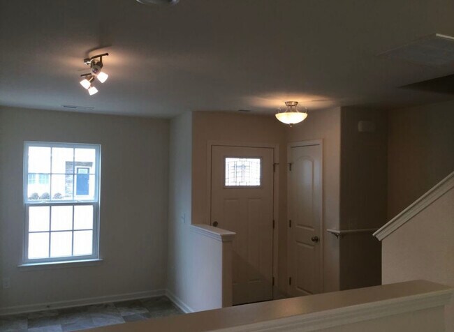 Building Photo - 108 Beacon Woods Dr