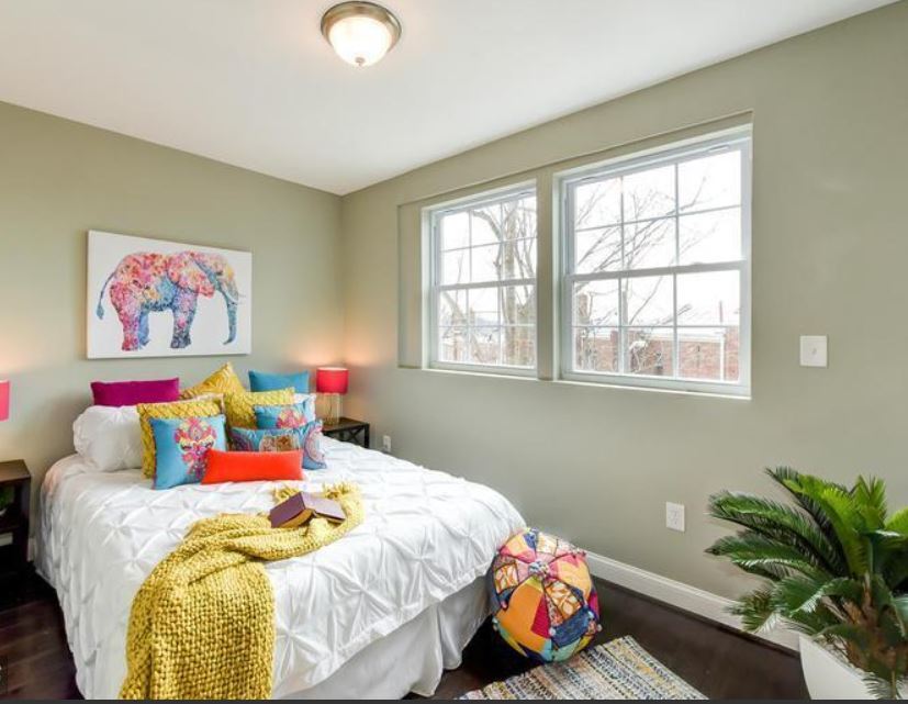Primary Photo - 1343 Bryant St NE