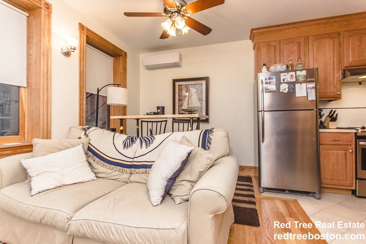 Photo - 137 Charles St. Unit 1