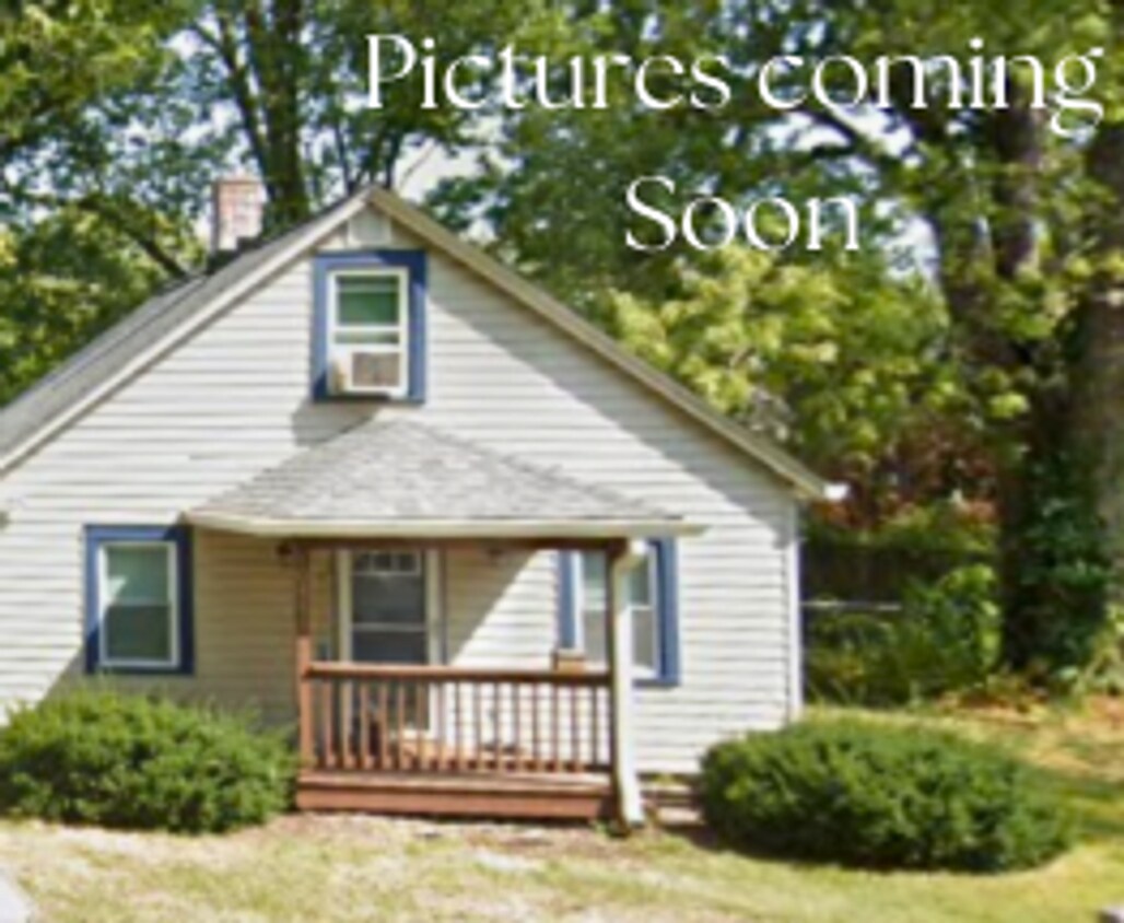 Primary Photo - Charming 3-Bedroom Home in Carmel