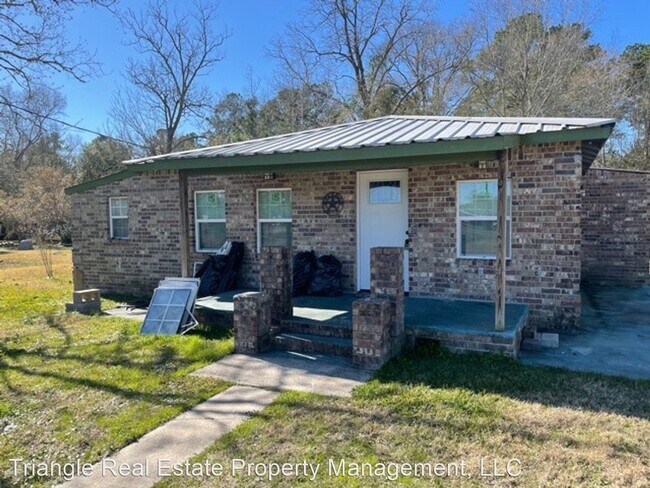 Building Photo - 2 br, 1 bath House - 4586 Hwy 69S