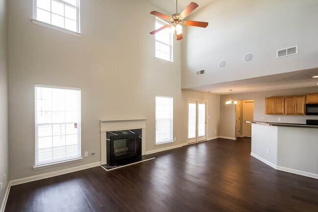 Building Photo - 772 Mesa Rd