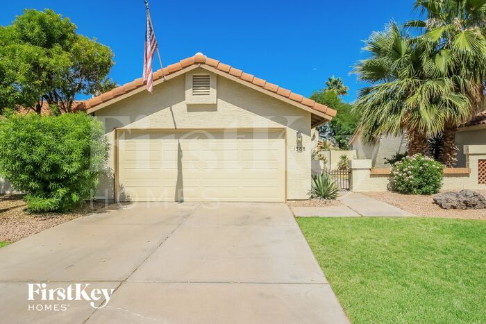 Primary Photo - 1388 N Santa Anna Ct