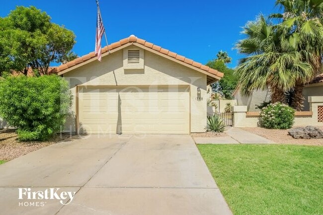 Building Photo - 1388 N Santa Anna Ct