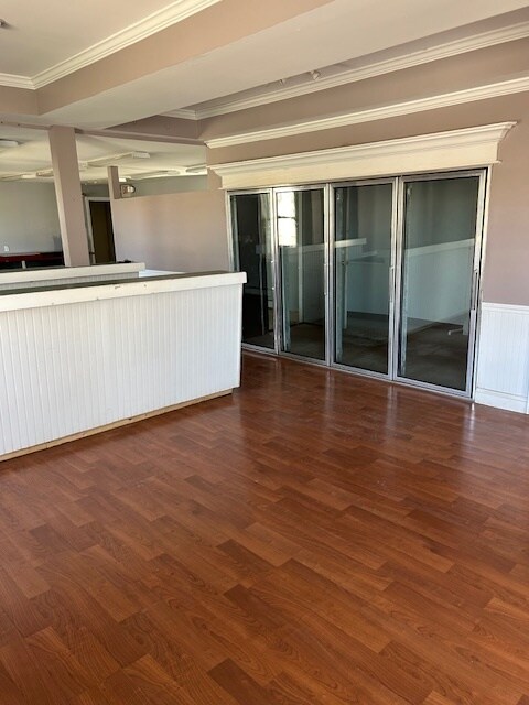 Building Photo - 345 State St