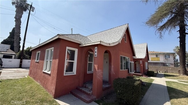 Photo - 266 W 9th St House