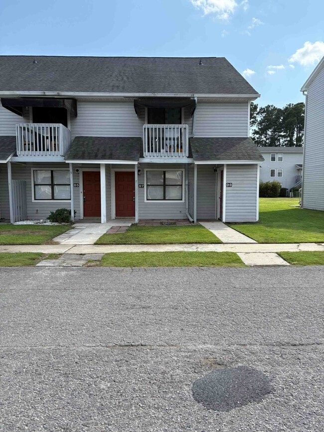 Building Photo - 801 Burcale Rd