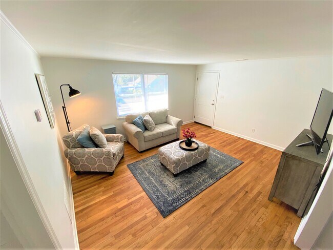 living room - 2 W 53rd St