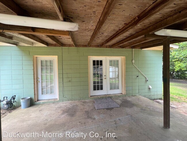 Building Photo - 3 br, 1 bath House - 5442 White Cedar Lane