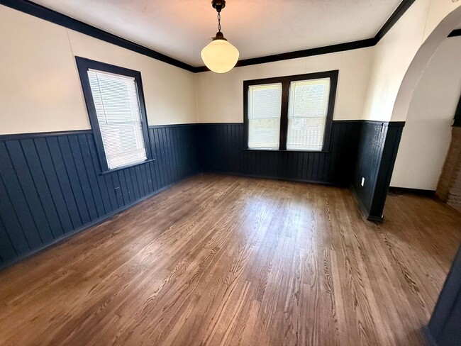 Foto del edificio - Cute 2BD 1.5BA Craftsmen w/ Bonus Room and Closet in Historic Putnam Heights!!