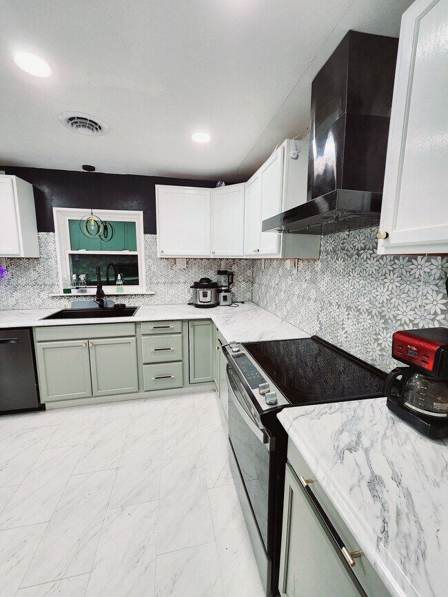 Foto del edificio - 3106 Mowles Rd