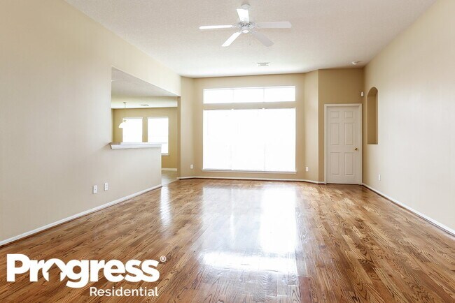 Foto del edificio - 4247 Old Arbor Way