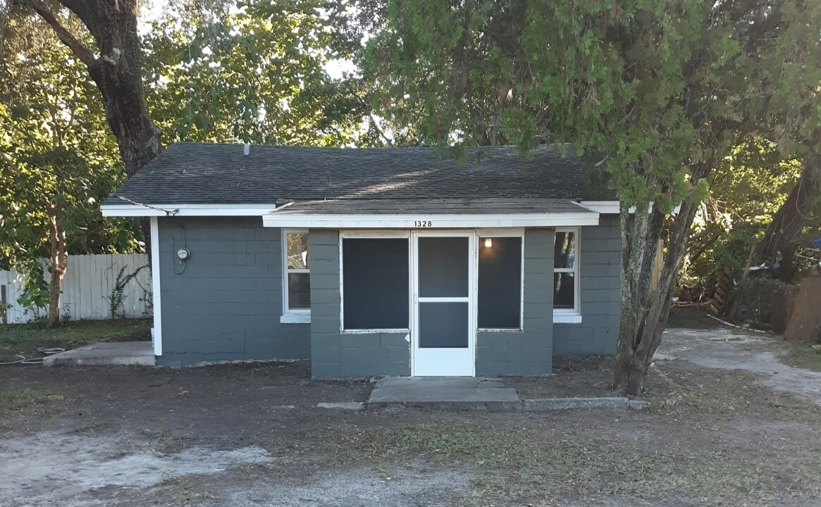 Primary Photo - 1334 18th St