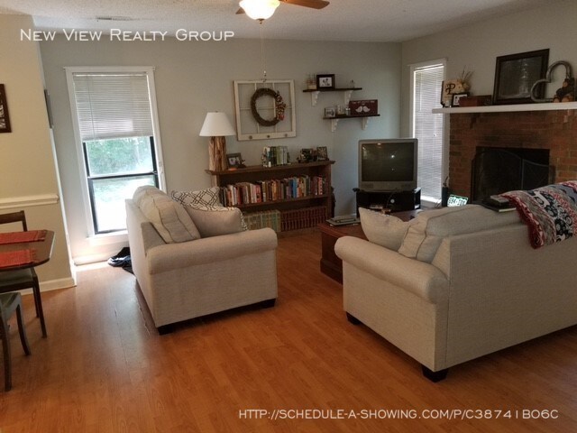 Foto del edificio - 8640 Vagabond Rd