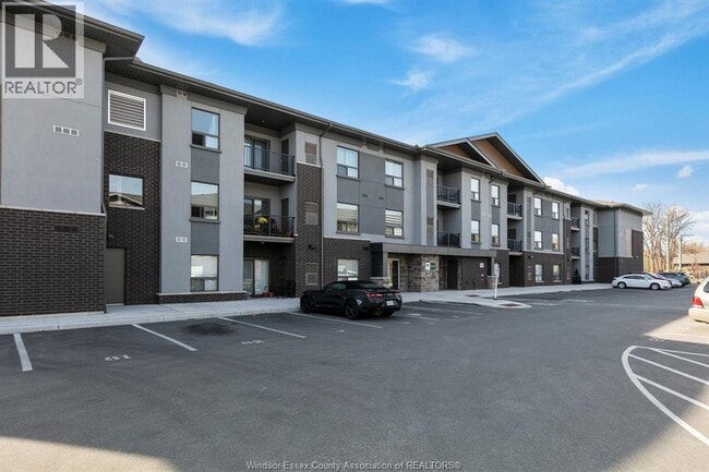 Building Photo - 5850 Newman Blvd