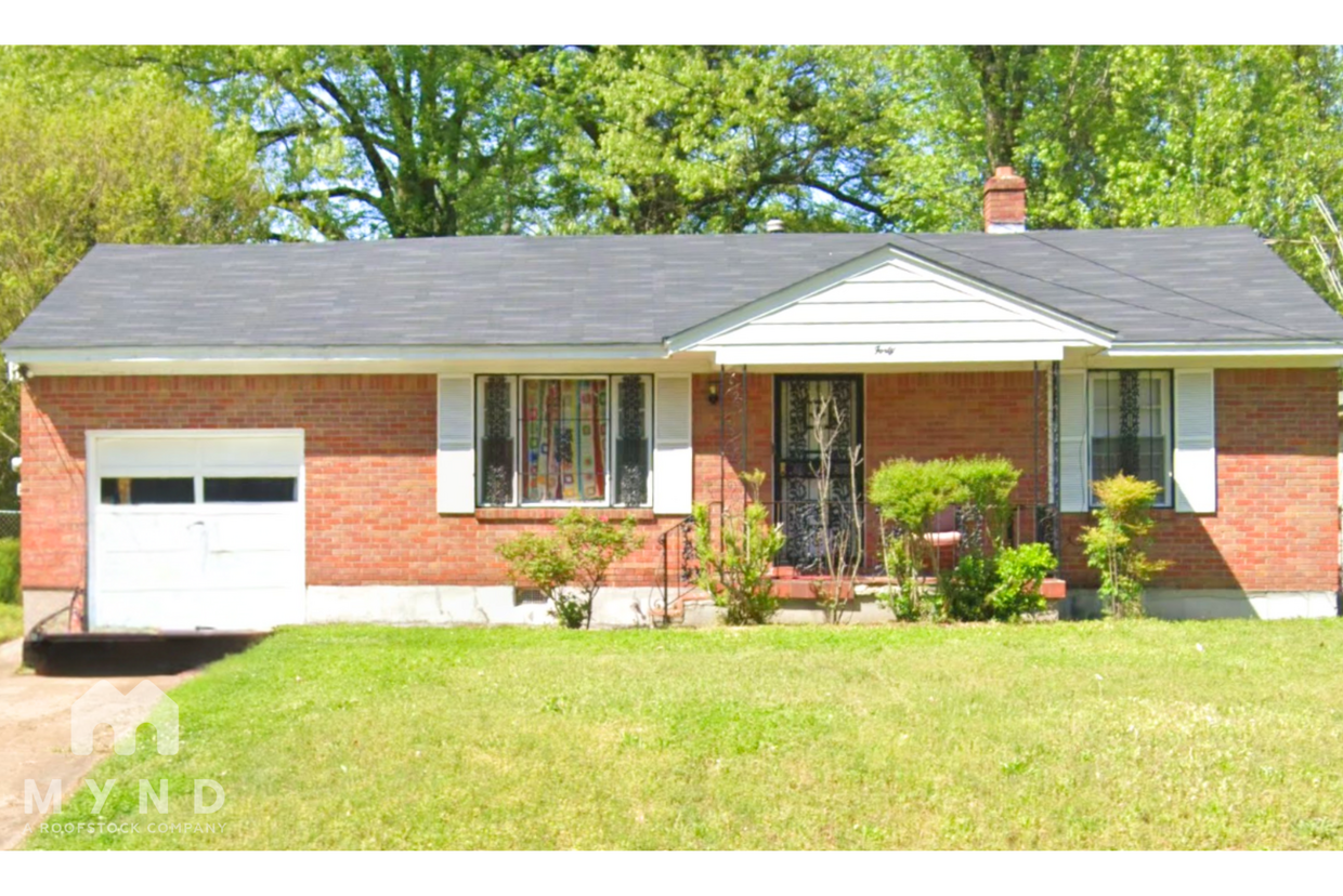 40 W Belle Haven Rd House Rental in Memphis, TN