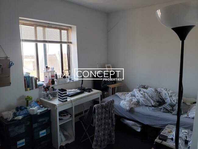 Building Photo - 226 Parker Hill Ave