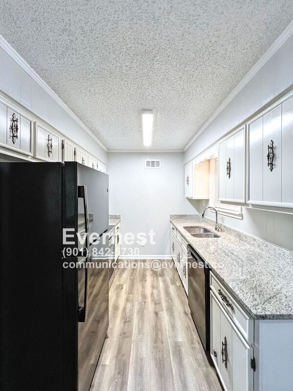 Foto del edificio - 6787 Pleasant Hill Rd