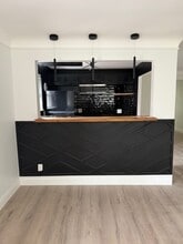 Building Photo - 1617 Pelham Pl