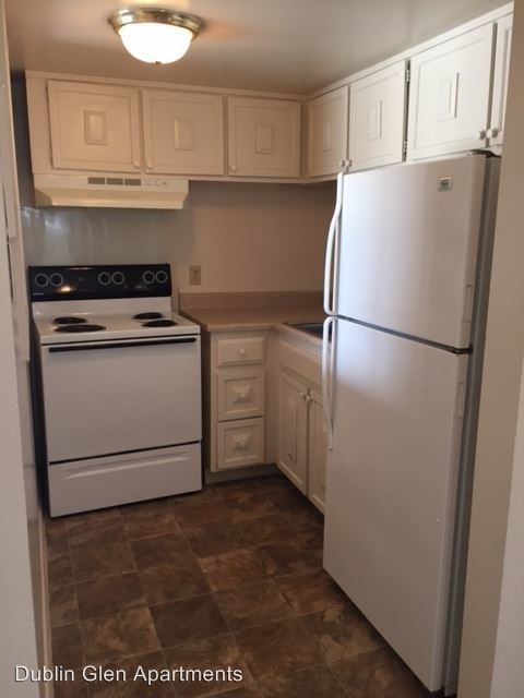 Primary Photo - 510 N Enderly Ave