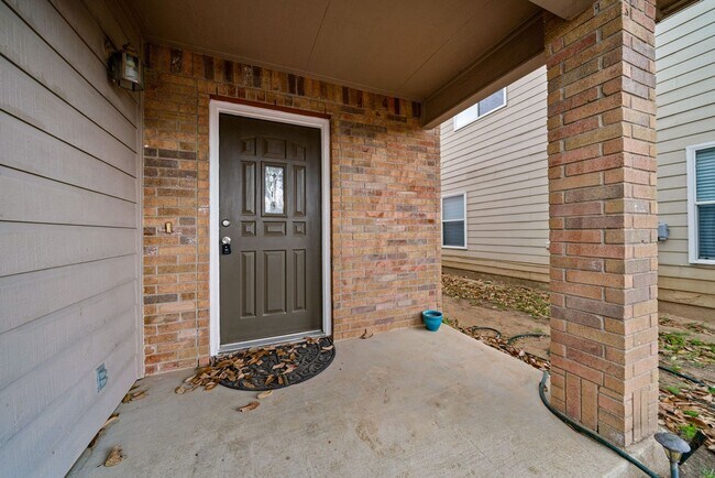 Foto del edificio - Well-Maintained 3-Bedroom Home – Ideal for Students & Professionals!