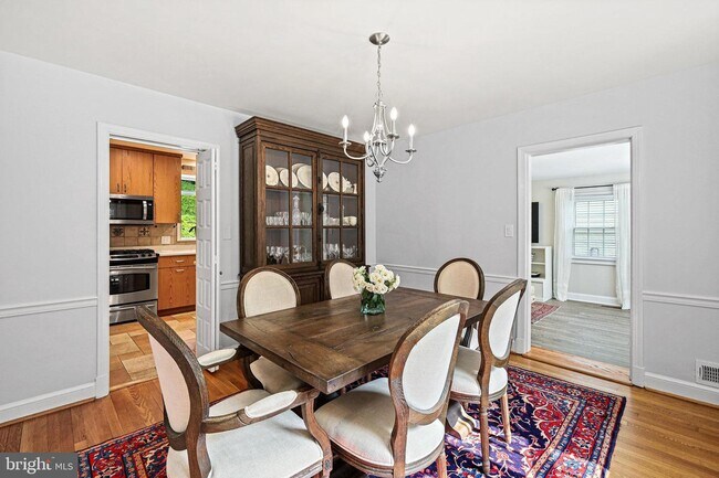 Building Photo - 5547 15th St N