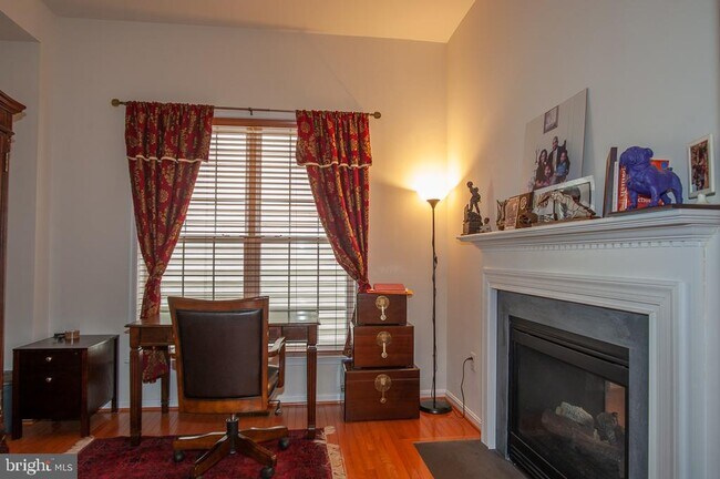 Foto del edificio - 9106 Purvis Dr