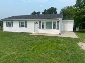 Building Photo - 2605 Mt Zion Cir