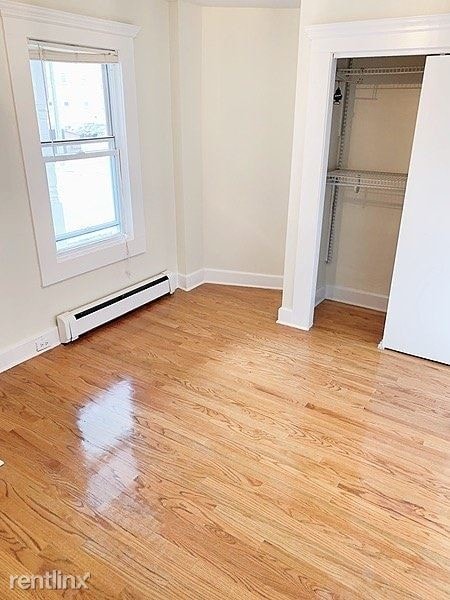 Building Photo - 3 br, 1 bath Apartment - 149 Grove Street 1