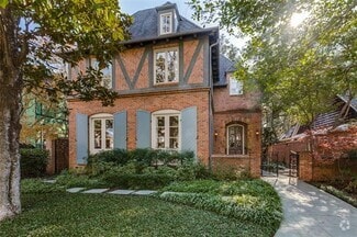 Building Photo - 4025 Windsor Ave
