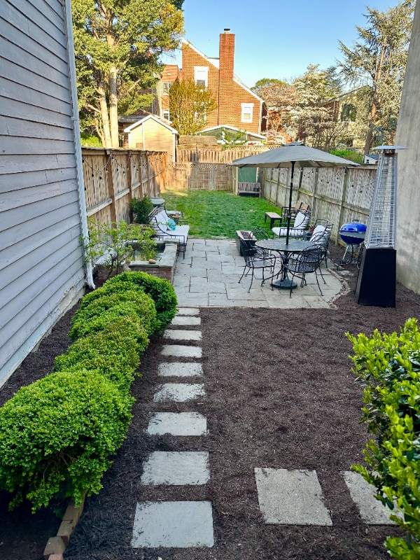 Foto del edificio - 618 S Pitt St